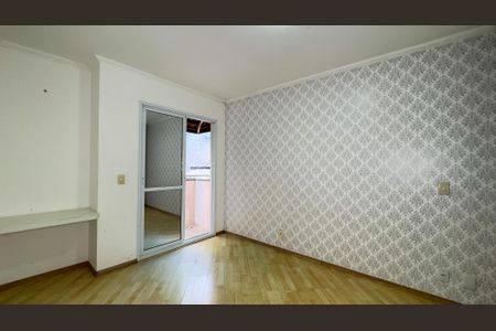 Casa de condomínio à venda com 128m², 3 quartos e 2 vagasQuarto Suíte