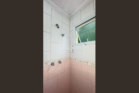 Casa de condomínio à venda com 128m², 3 quartos e 2 vagasBanheiro da Suíte