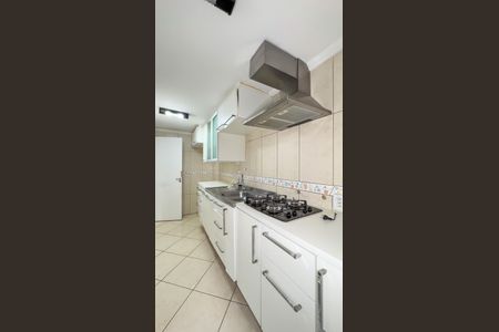 Casa de condomínio à venda com 128m², 3 quartos e 2 vagasCozinha e Área de Serviço