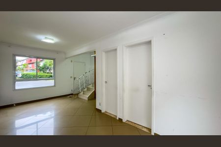 Sala de casa de condomínio para alugar com 3 quartos, 128m² em Jardim São Luís, São Paulo