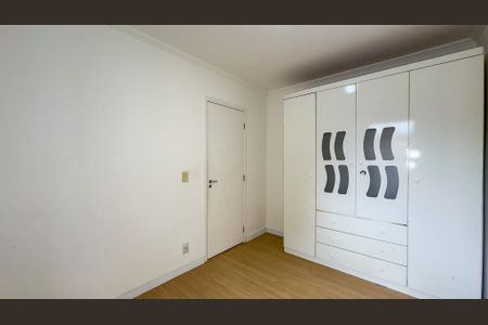 Casa de condomínio à venda com 128m², 3 quartos e 2 vagasQuarto 1