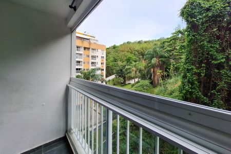Apartamento à venda com 58m², 2 quartos e 1 vagaVaranda da Sala/Cozinha