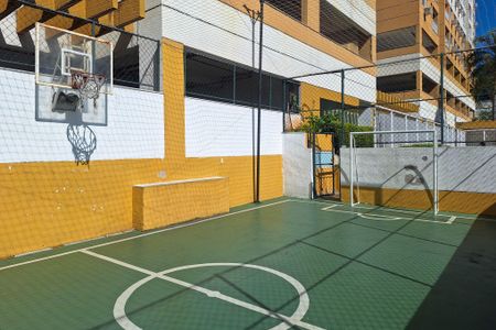 Apartamento à venda com 58m², 2 quartos e 1 vagaÁrea comum