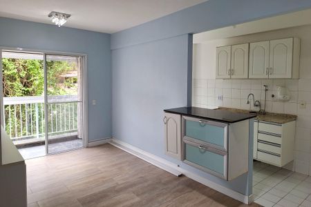 Apartamento à venda com 58m², 2 quartos e 1 vagaSala/Cozinha