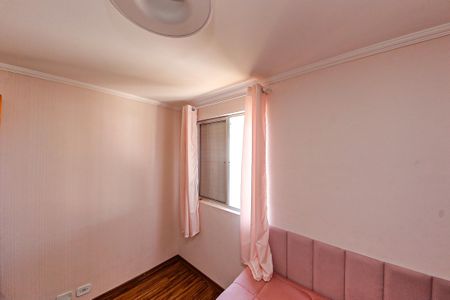 Quarto 2 de apartamento para alugar com 2 quartos, 43m² em Vila Antonieta, São Paulo