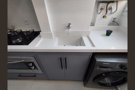 Apartamento à venda com 65m², 3 quartos e 1 vagaÁrea de Serviço