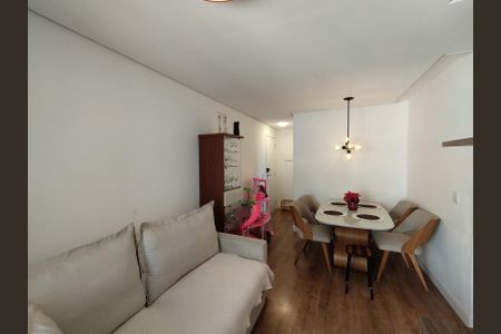 Apartamento à venda com 65m², 3 quartos e 1 vagaSala 