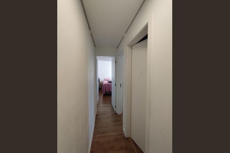 Apartamento à venda com 65m², 3 quartos e 1 vagaCorredor 
