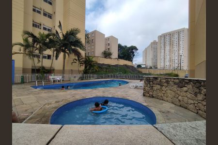 Apartamento à venda com 65m², 3 quartos e 1 vagaÁrea comum - Piscina