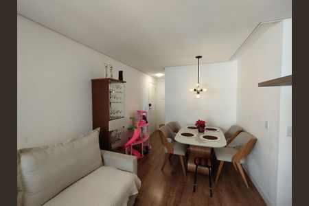 Apartamento à venda com 65m², 3 quartos e 1 vagaSala 