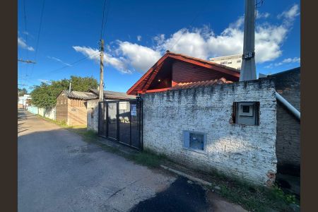 Fachada de casa para alugar com 2 quartos, 91m² em Estância Velha, Canoas
