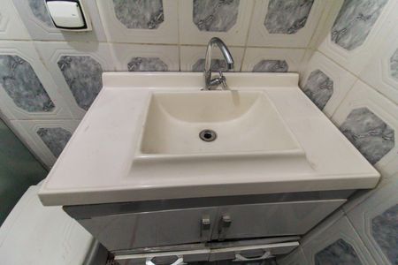 Casa para alugar com 80m², 3 quartos e 1 vagaBanheiro 1