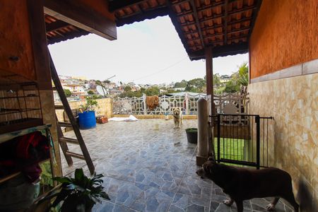 Casa para alugar com 80m², 3 quartos e 1 vagaÁrea de Serviço 