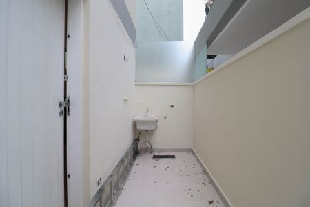 Casa à venda com 212m², 3 quartos e 2 vagasÁrea de Serviço