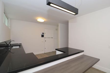 Casa à venda com 212m², 3 quartos e 2 vagasCozinha