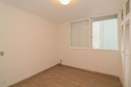 Casa à venda com 212m², 3 quartos e 2 vagasQuarto 1