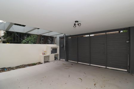 Casa à venda com 212m², 3 quartos e 2 vagasGaragem