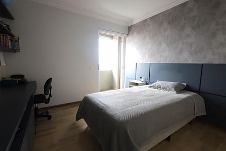 Apartamento à venda com 272m², 4 quartos e 3 vagas Apartamento à venda com 272m², 4 quartos e 3 vagasQuarto 2