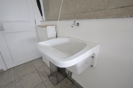 Apartamento à venda com 272m², 4 quartos e 3 vagas Apartamento à venda com 272m², 4 quartos e 3 vagasÁrea de Serviço