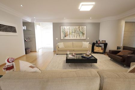 Apartamento à venda com 272m², 4 quartos e 3 vagas Apartamento à venda com 272m², 4 quartos e 3 vagasSala