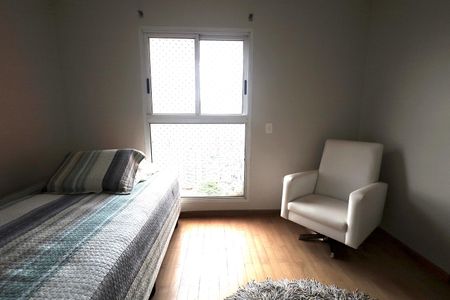 Apartamento à venda com 272m², 4 quartos e 3 vagas Apartamento à venda com 272m², 4 quartos e 3 vagasQuarto 1