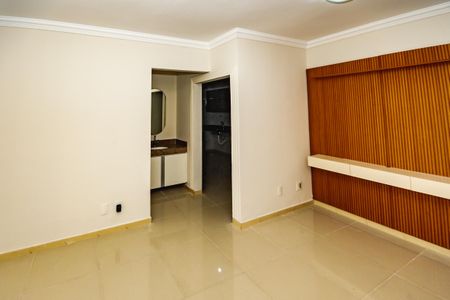 Sala de casa à venda com 5 quartos, 110m² em Santa Amelia, Belo Horizonte