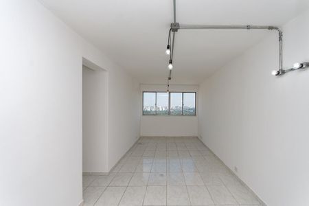 Apartamento à venda com 71m², 2 quartos e 1 vagaSala