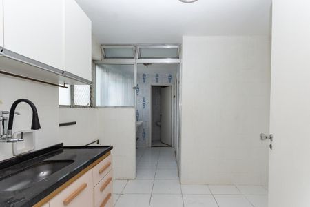 Apartamento à venda com 71m², 2 quartos e 1 vagaCozinha