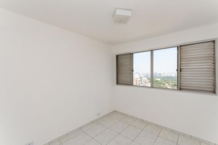Apartamento à venda com 71m², 2 quartos e 1 vagaQuarto 2