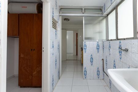 Apartamento à venda com 71m², 2 quartos e 1 vagaÁrea de Serviço