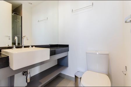 Banheiro de kitnet/studio à venda com 1 quarto, 18m² em Vila Mariana, São Paulo