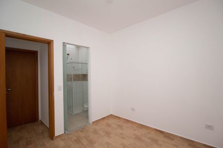 Quarto 1 - Suíte de casa para alugar com 2 quartos, 75m² em Vila São Vicente, São Paulo