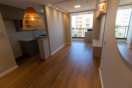 Sala de apartamento para alugar com 3 quartos, 67m² em Bonfim, Campinas