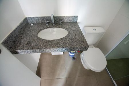 Apartamento à venda com 62m², 2 quartos e 1 vaga Apartamento à venda com 62m², 2 quartos e 1 vagaBanheiro da Suíte