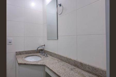 KitStudio Banheiro  de kitnet/studio para alugar com 1 quarto, 40m² em Vila Camargos, Guarulhos