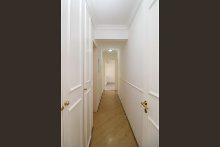 Apartamento para alugar com 96m², 3 quartos e 2 vagas Apartamento para alugar com 96m², 3 quartos e 2 vagasCorredor