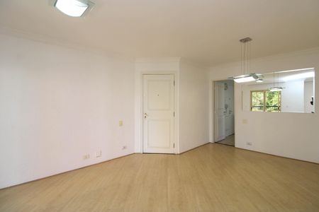 Apartamento para alugar com 96m², 3 quartos e 2 vagas Apartamento para alugar com 96m², 3 quartos e 2 vagasSala