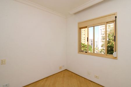 Apartamento para alugar com 96m², 3 quartos e 2 vagas Apartamento para alugar com 96m², 3 quartos e 2 vagasQuarto