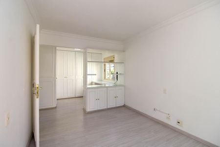 Apartamento para alugar com 96m², 3 quartos e 2 vagas Apartamento para alugar com 96m², 3 quartos e 2 vagasSuíte
