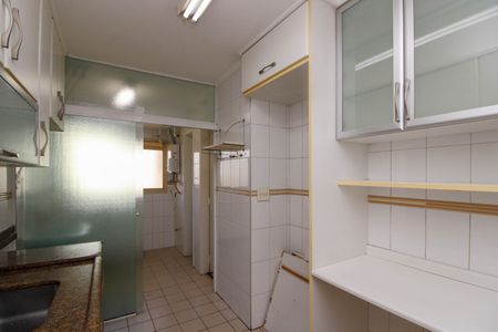 Apartamento para alugar com 96m², 3 quartos e 2 vagas Apartamento para alugar com 96m², 3 quartos e 2 vagasCozinha
