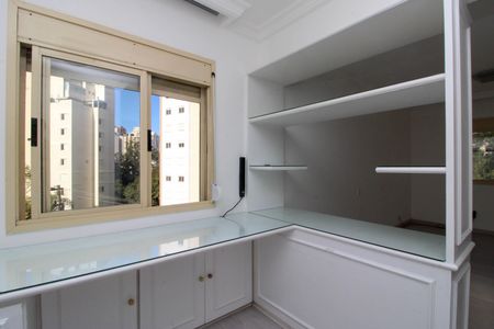 Apartamento para alugar com 96m², 3 quartos e 2 vagas Apartamento para alugar com 96m², 3 quartos e 2 vagasSuíte