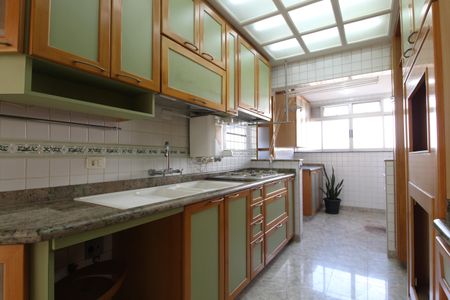 Apartamento à venda com 99m², 3 quartos e 1 vagaCozinha