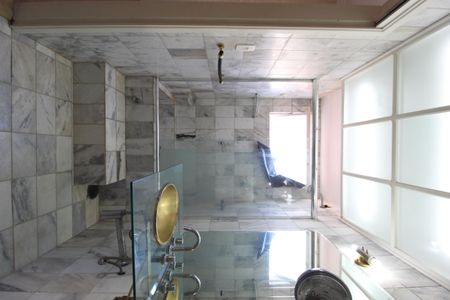 Apartamento à venda com 99m², 3 quartos e 1 vagaBanheiro da Suíte