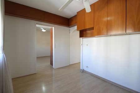 Apartamento à venda com 99m², 3 quartos e 1 vagaQuarto 2 - Suíte