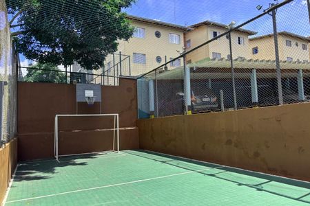 Apartamento para alugar com 57m², 2 quartos e 1 vagaÁrea comum - Quadra esportiva