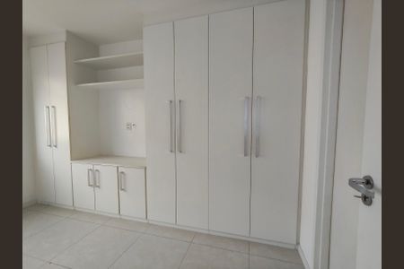 Apartamento à venda com 95m², 3 quartos e 2 vagasSuíte