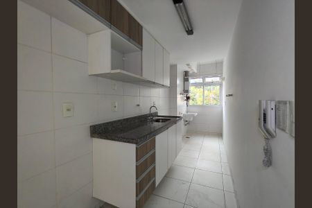 Apartamento à venda com 95m², 3 quartos e 2 vagasCozinha e Área de Serviço