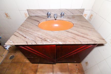 Casa à venda com 120m², 4 quartos e 2 vagas Casa à venda com 120m², 4 quartos e 2 vagasBanheiro 3