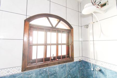 Casa à venda com 120m², 4 quartos e 2 vagas Casa à venda com 120m², 4 quartos e 2 vagasBanheiro 2