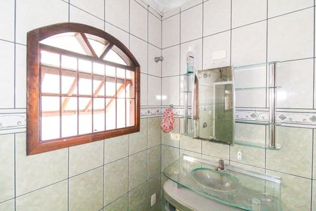 Casa à venda com 120m², 4 quartos e 2 vagas Casa à venda com 120m², 4 quartos e 2 vagasBanheiro da Suíte